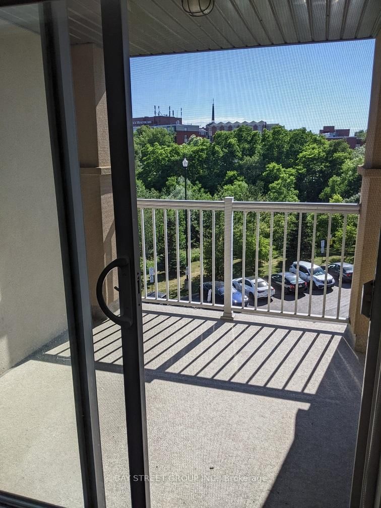 684 Warden Avenue, Unit 429 - Photo 13