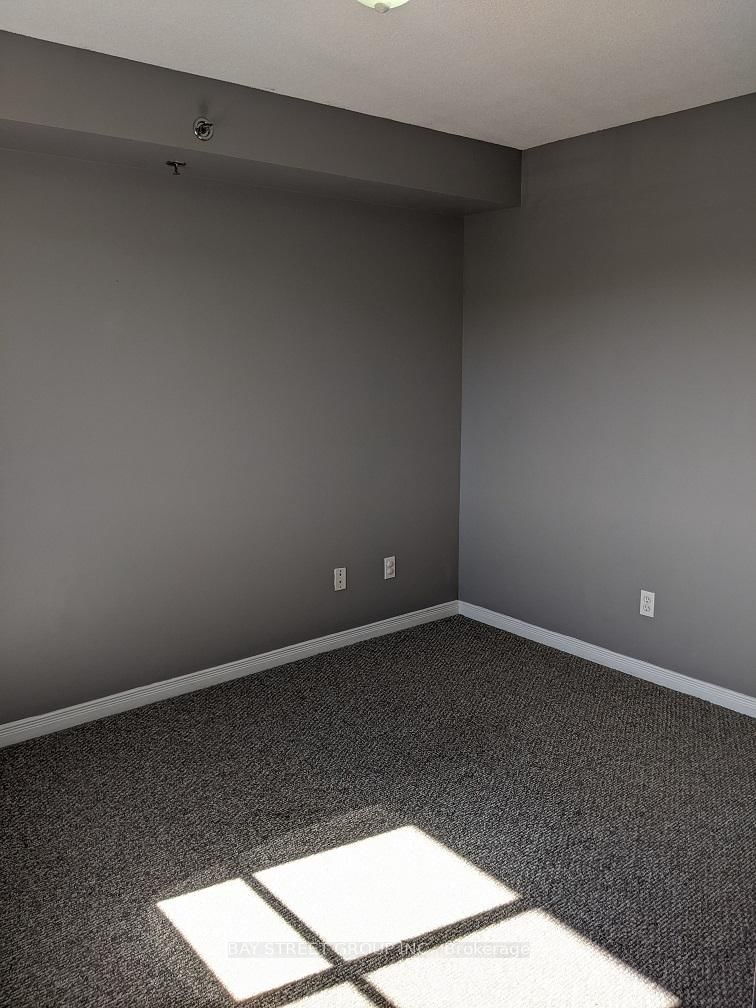 684 Warden Avenue, Unit 429 - Photo 8