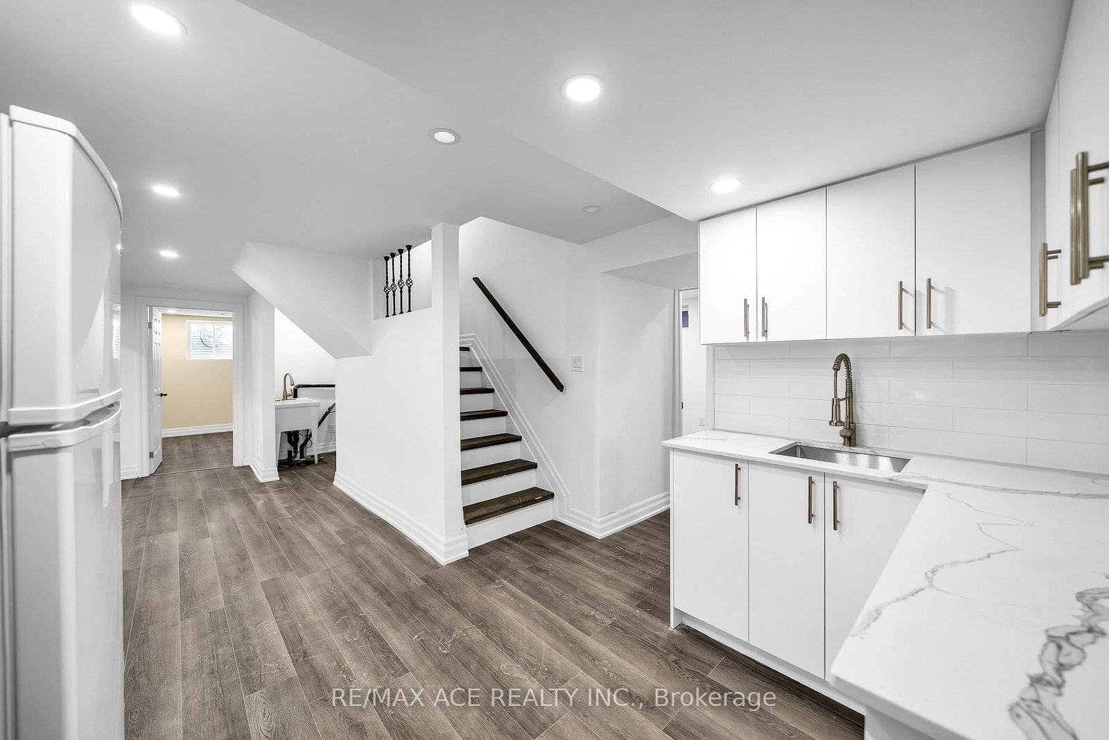 4 Broughton Court - Photo 36