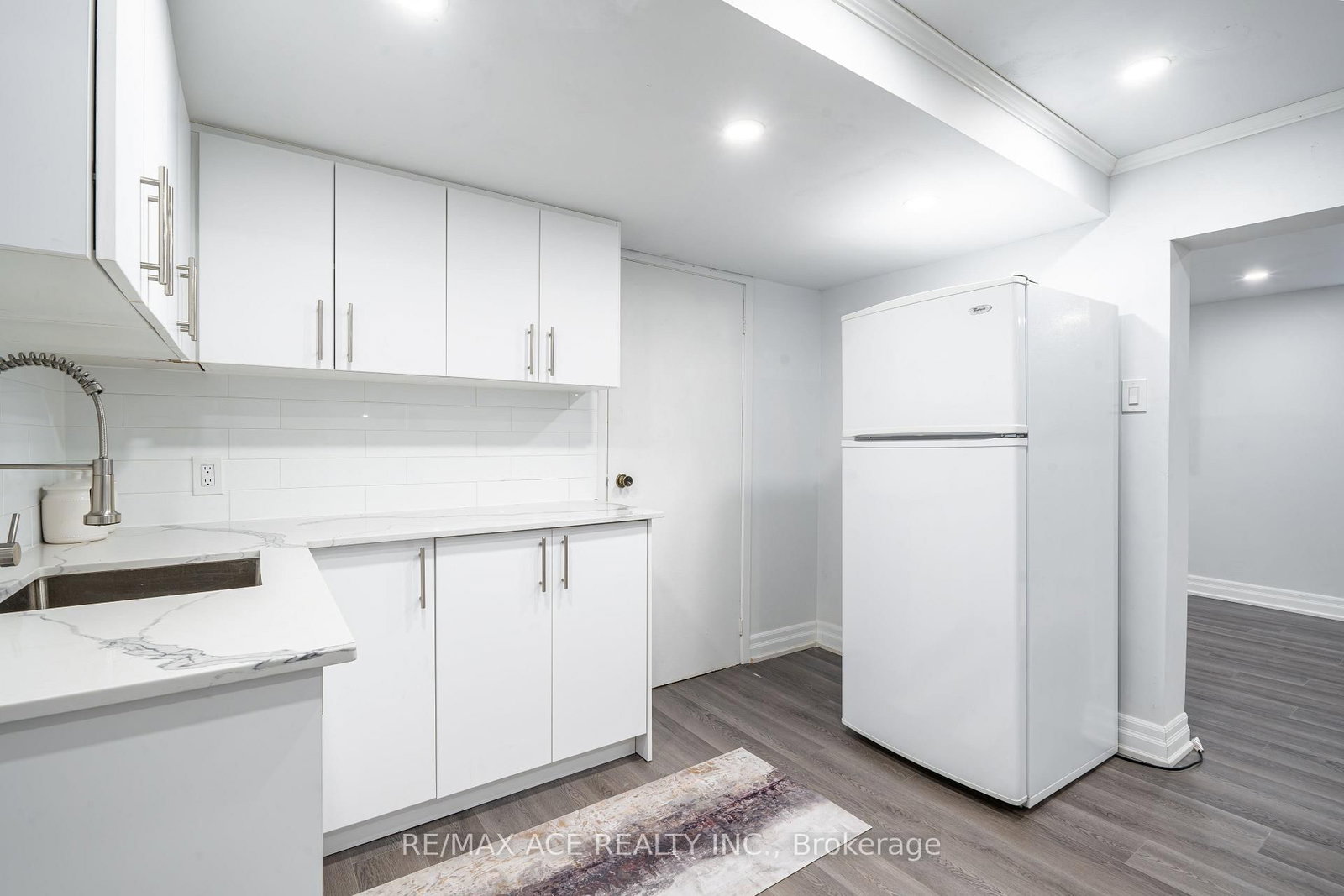 4 Broughton Court - Photo 39