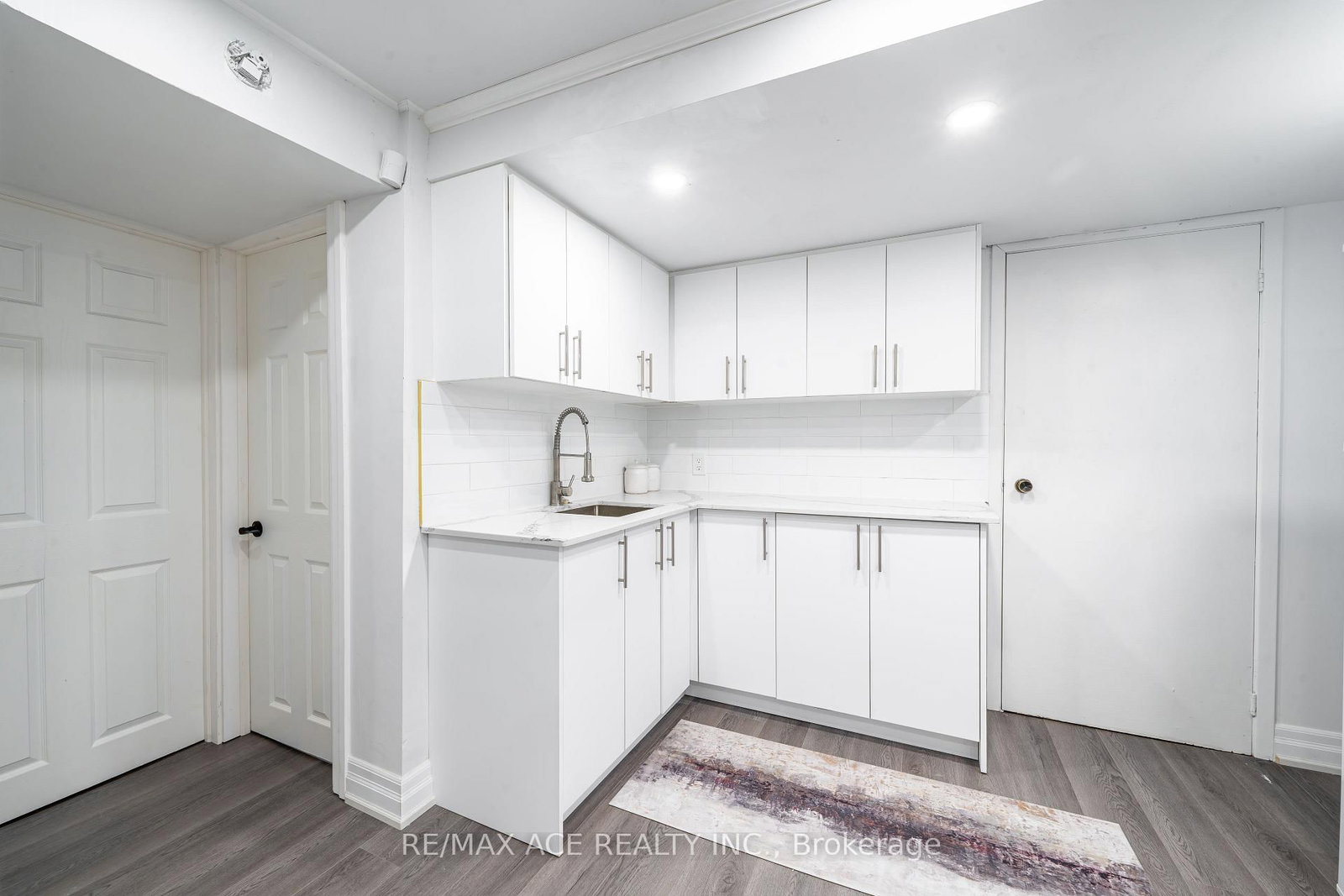 4 Broughton Court - Photo 41