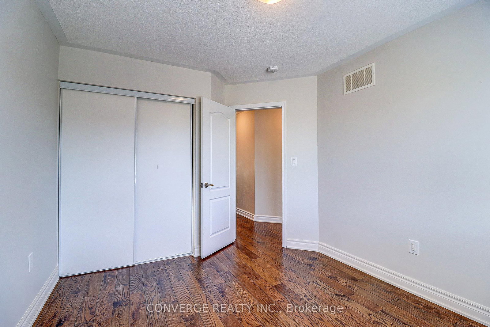 2434 Moonlight Crescent - Photo 21
