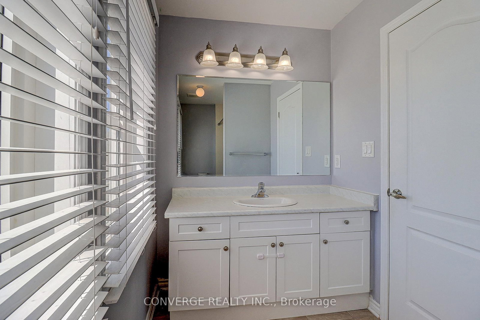 2434 Moonlight Crescent - Photo 23