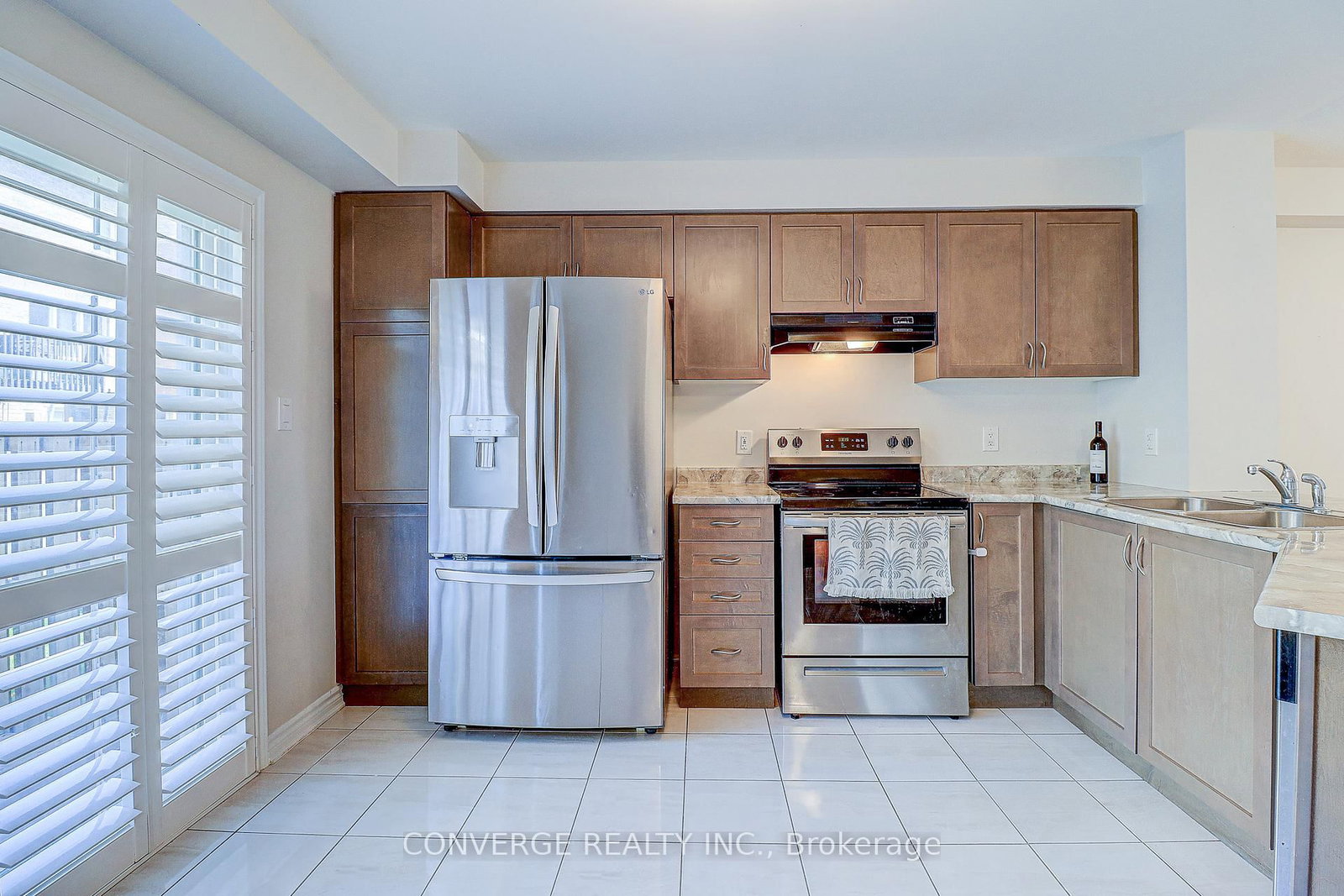 Townhouse for sale at 2434 Moonlight Crescent, Pickering, Ontario, L1X 0E9 - Rural Pickering - MLS: E13016042