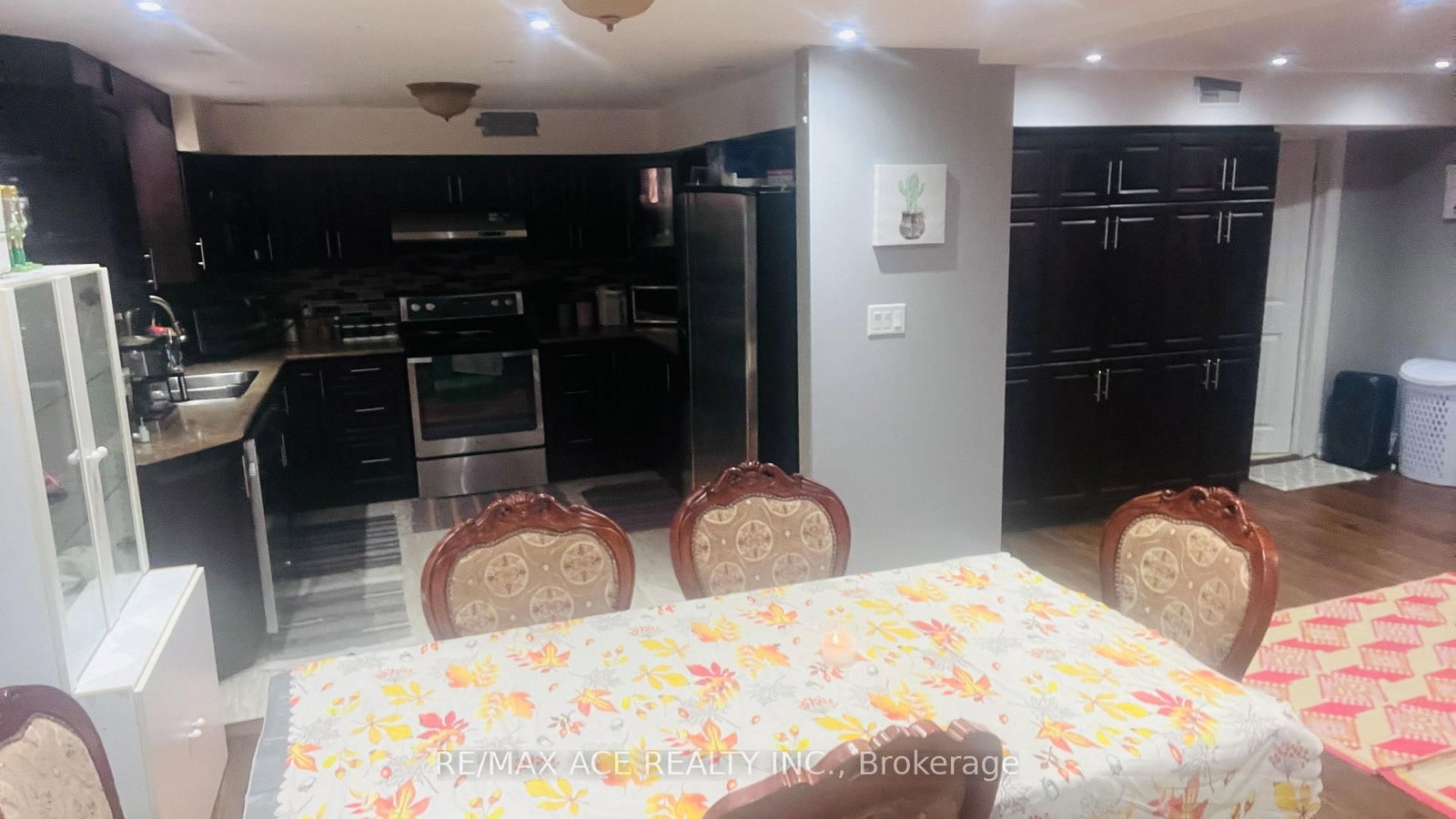 36 Murray Avenue, Unit Bsmt - Photo 14