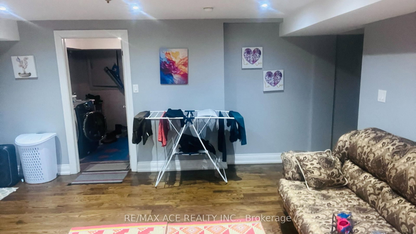 36 Murray Avenue, Unit Bsmt - Photo 9