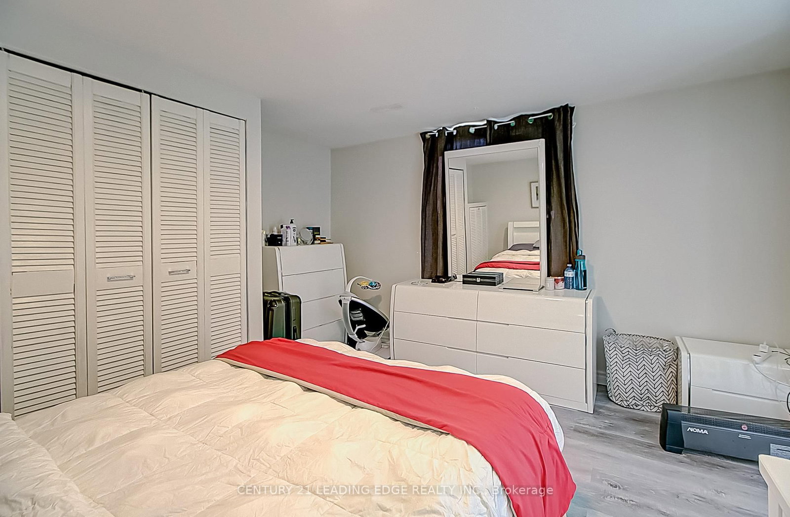 879 Marinet Crescent, Unit Lower - Photo 12