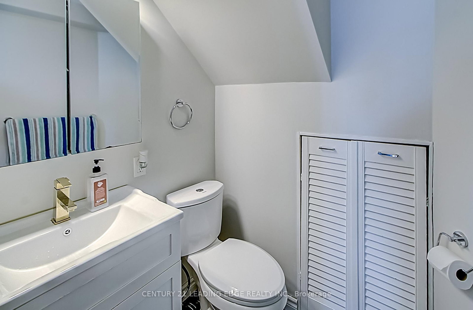 879 Marinet Crescent, Unit Lower - Photo 8