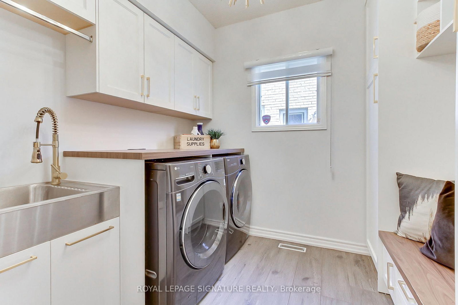 Detached House for sale at 43 Falstaff Crescent, Whitby, Ontario, L1R 1W3 - Rolling Acres - MLS: E13016324