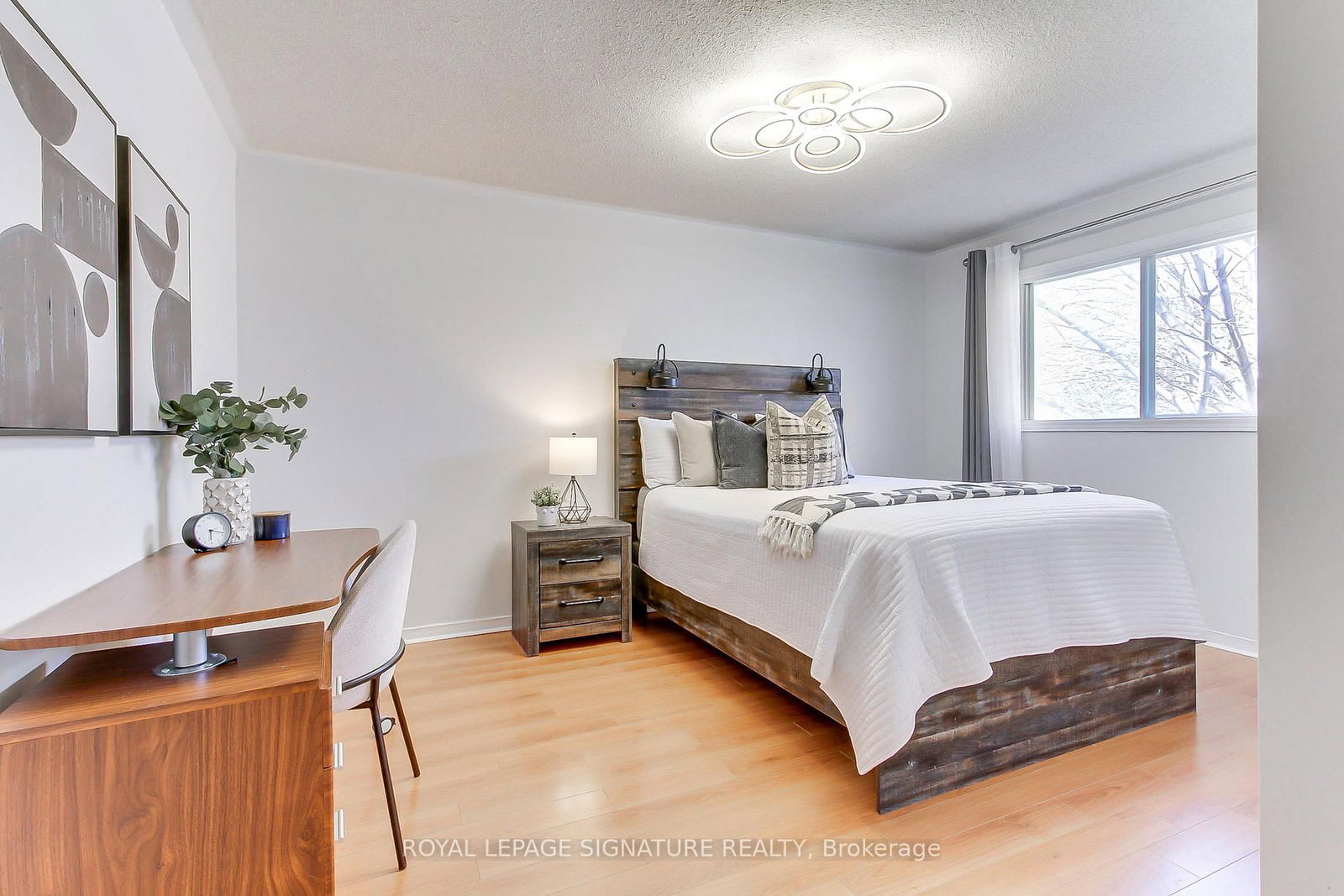 Detached House for sale at 43 Falstaff Crescent, Whitby, Ontario, L1R 1W3 - Rolling Acres - MLS: E13016324