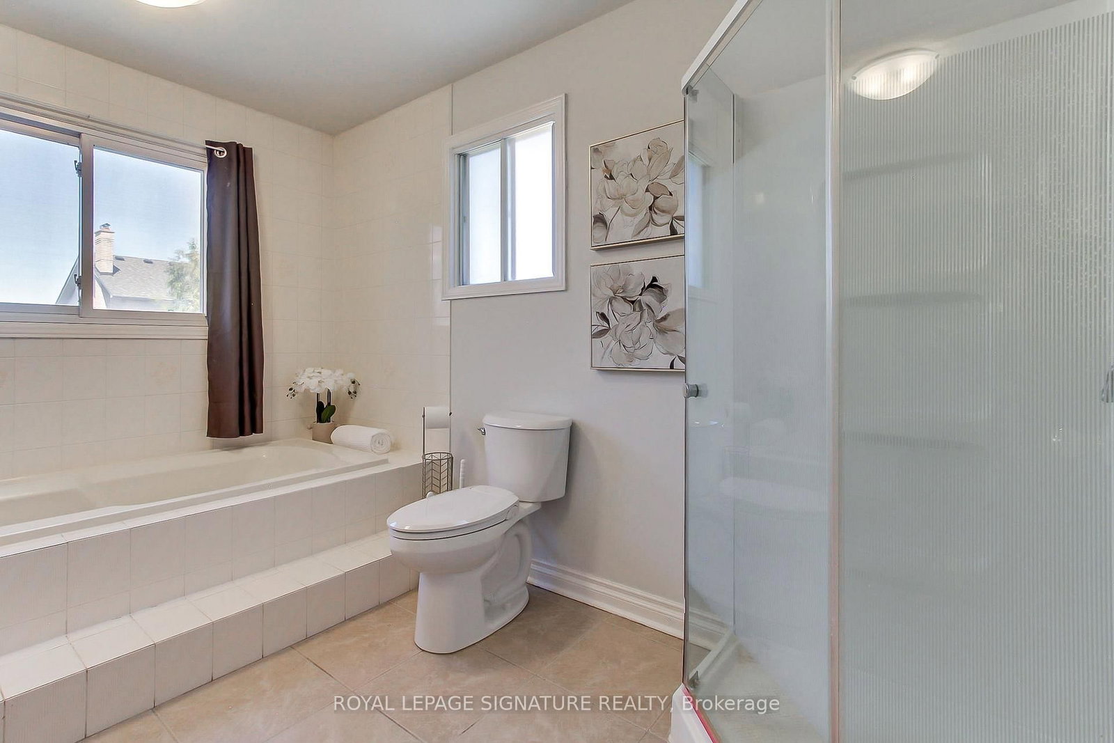 Detached House for sale at 43 Falstaff Crescent, Whitby, Ontario, L1R 1W3 - Rolling Acres - MLS: E13016324