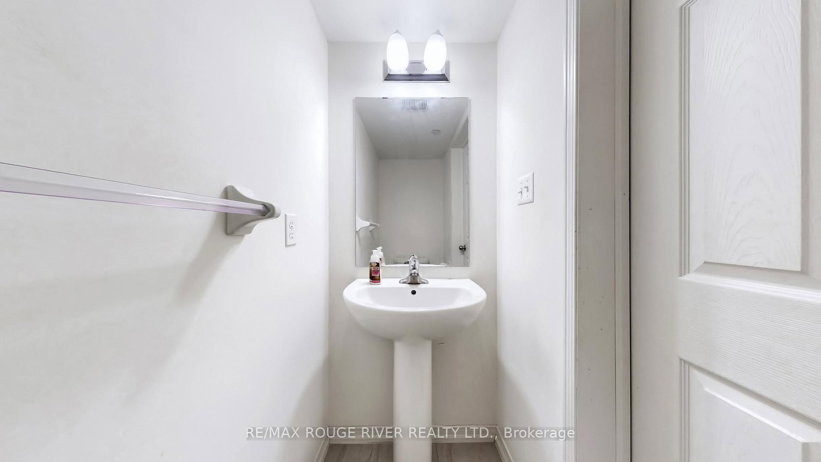 2669 Deputy Minister Path - Photo 12