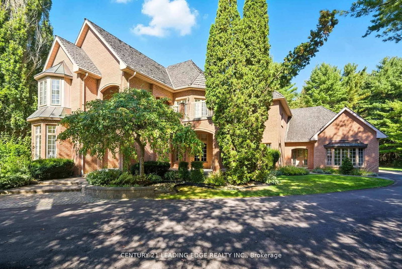 8 Bunhill Court