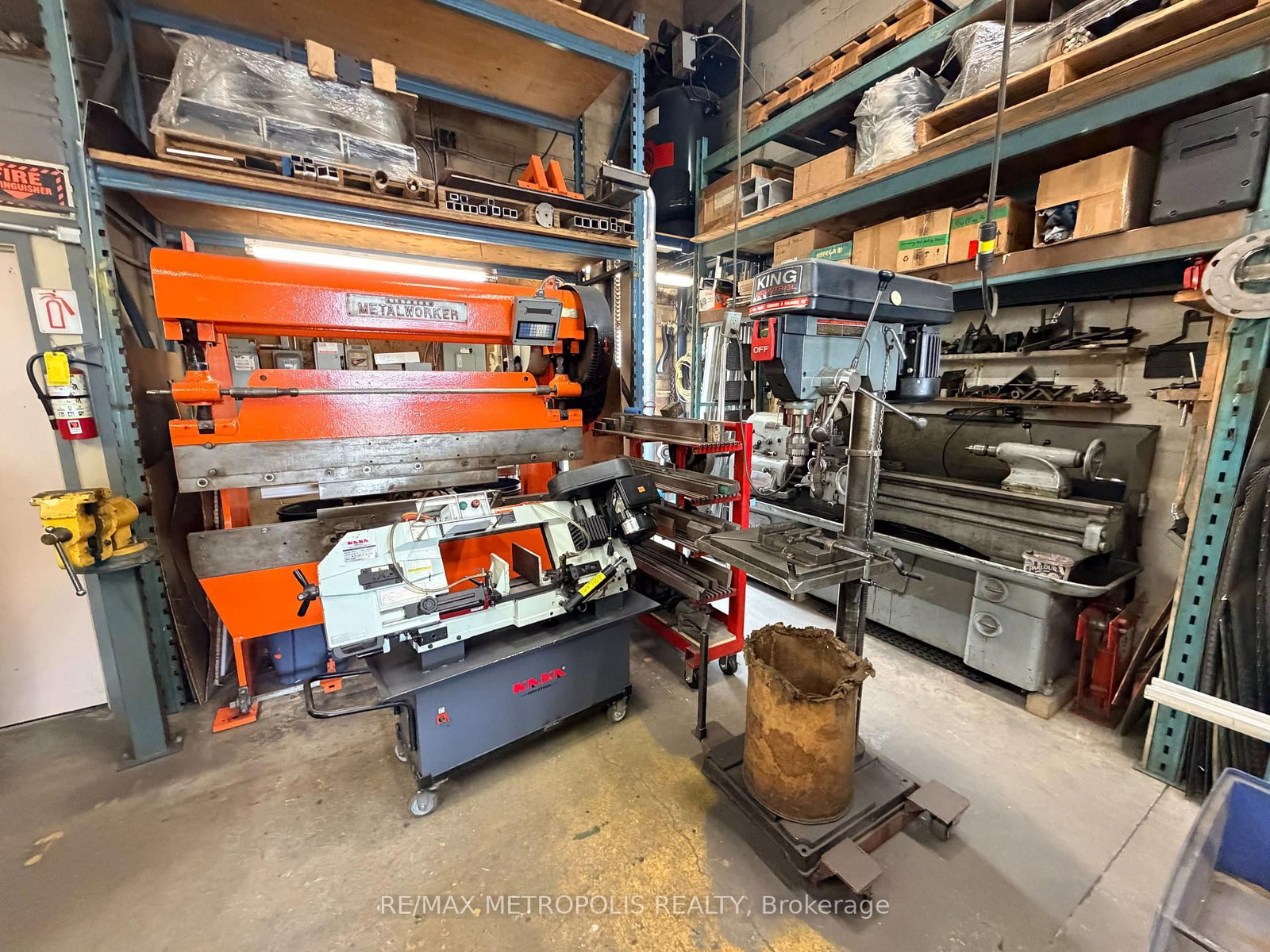 695 Finley Avenue, Unit 3 - Photo 13