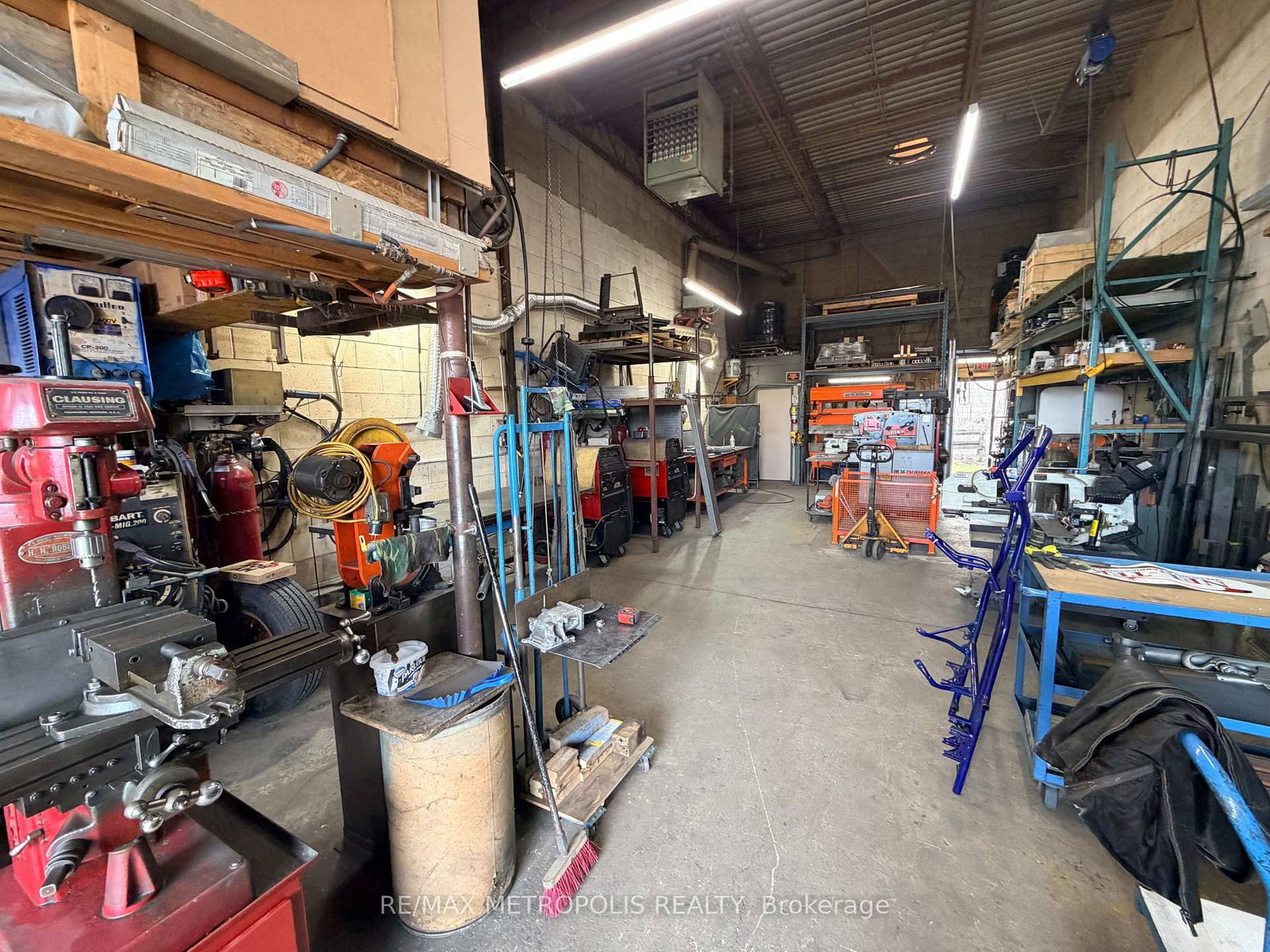 695 Finley Avenue, Unit 3 - Photo 8