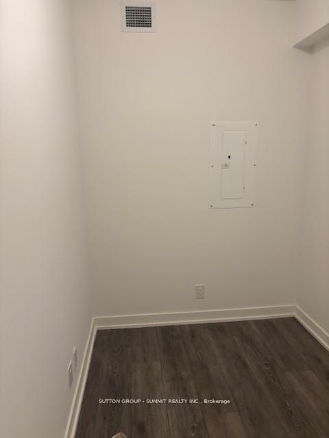 320 - 2 Manderley Dr, Toronto, M1N 0C7 | Image 2