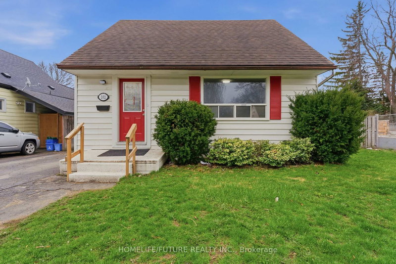 home for sale on 102 Kings Crescent