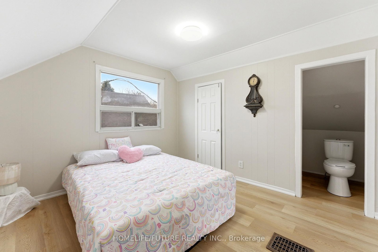 102 Kings Crescent - Photo 17