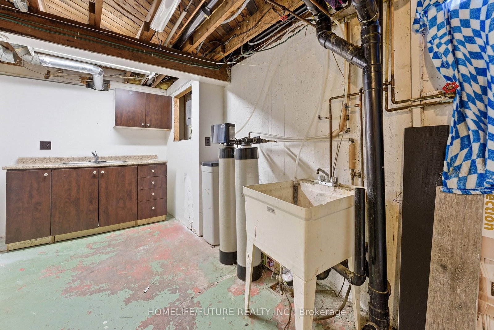 102 Kings Crescent - Photo 30