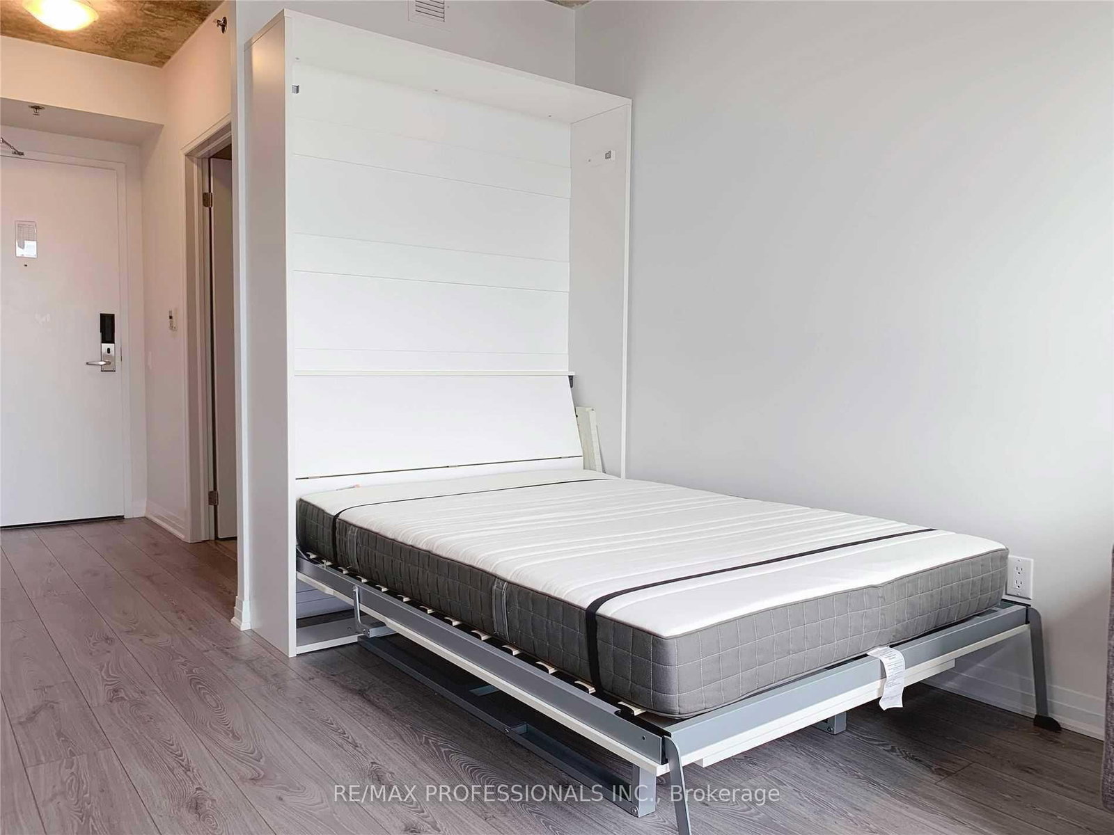 1900 Simcoe Street N, Unit 444 - Photo 13