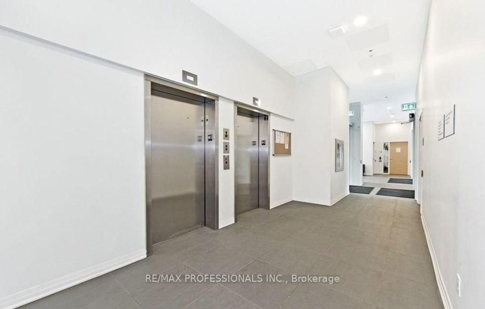 1900 Simcoe Street N, Unit 444 - Photo 3