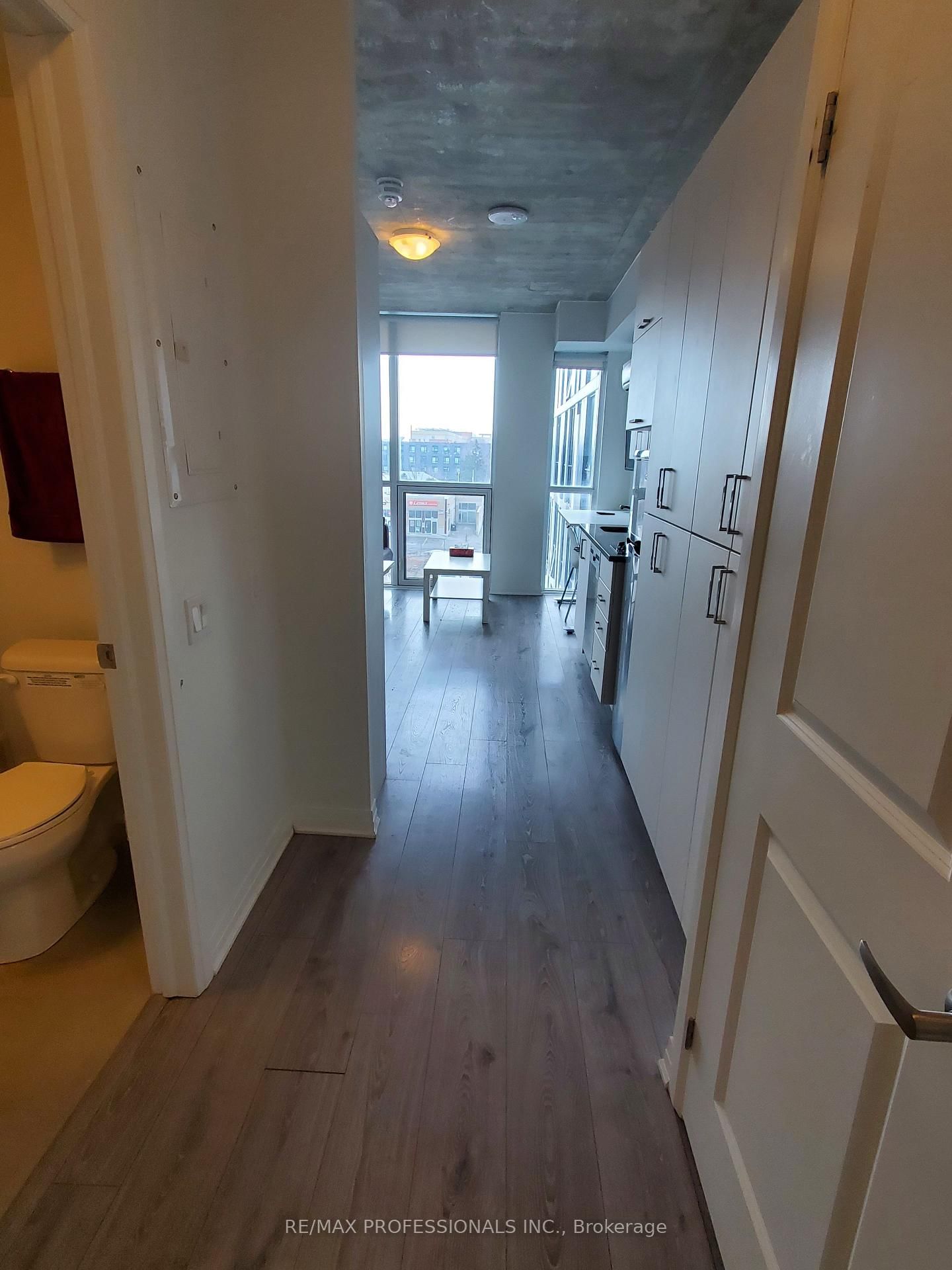 1900 Simcoe Street N, Unit 444 - Photo 7