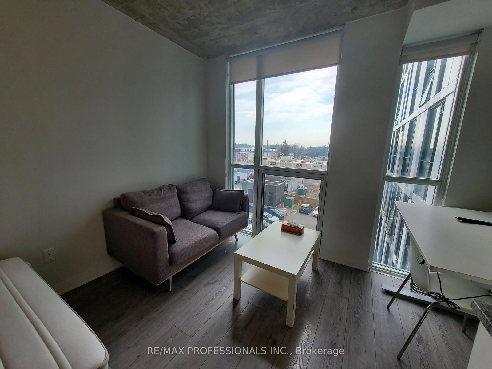 1900 Simcoe Street N, Unit 444 - Photo 9