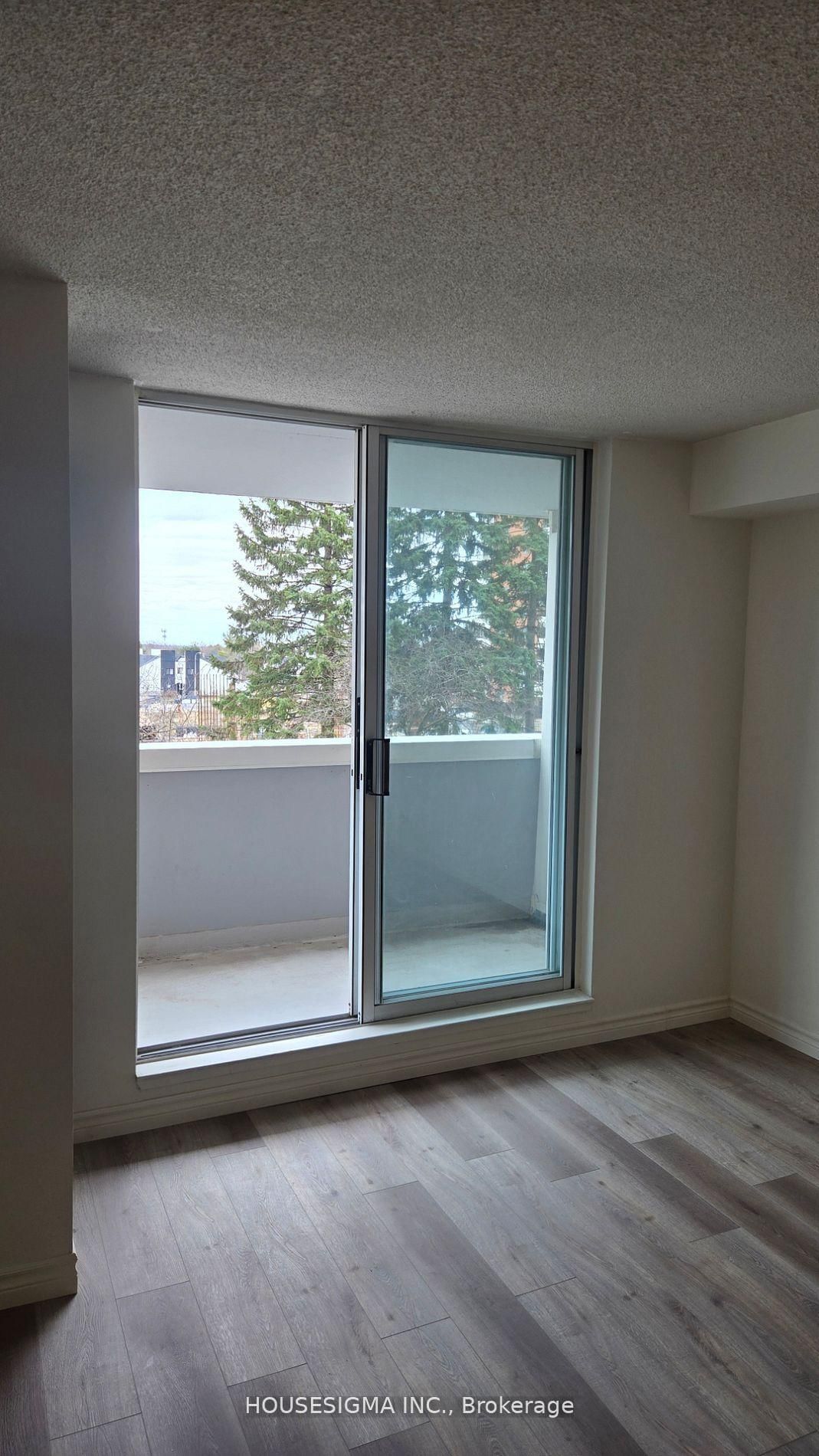 15 Sewells Road, Unit 205 - Photo 10