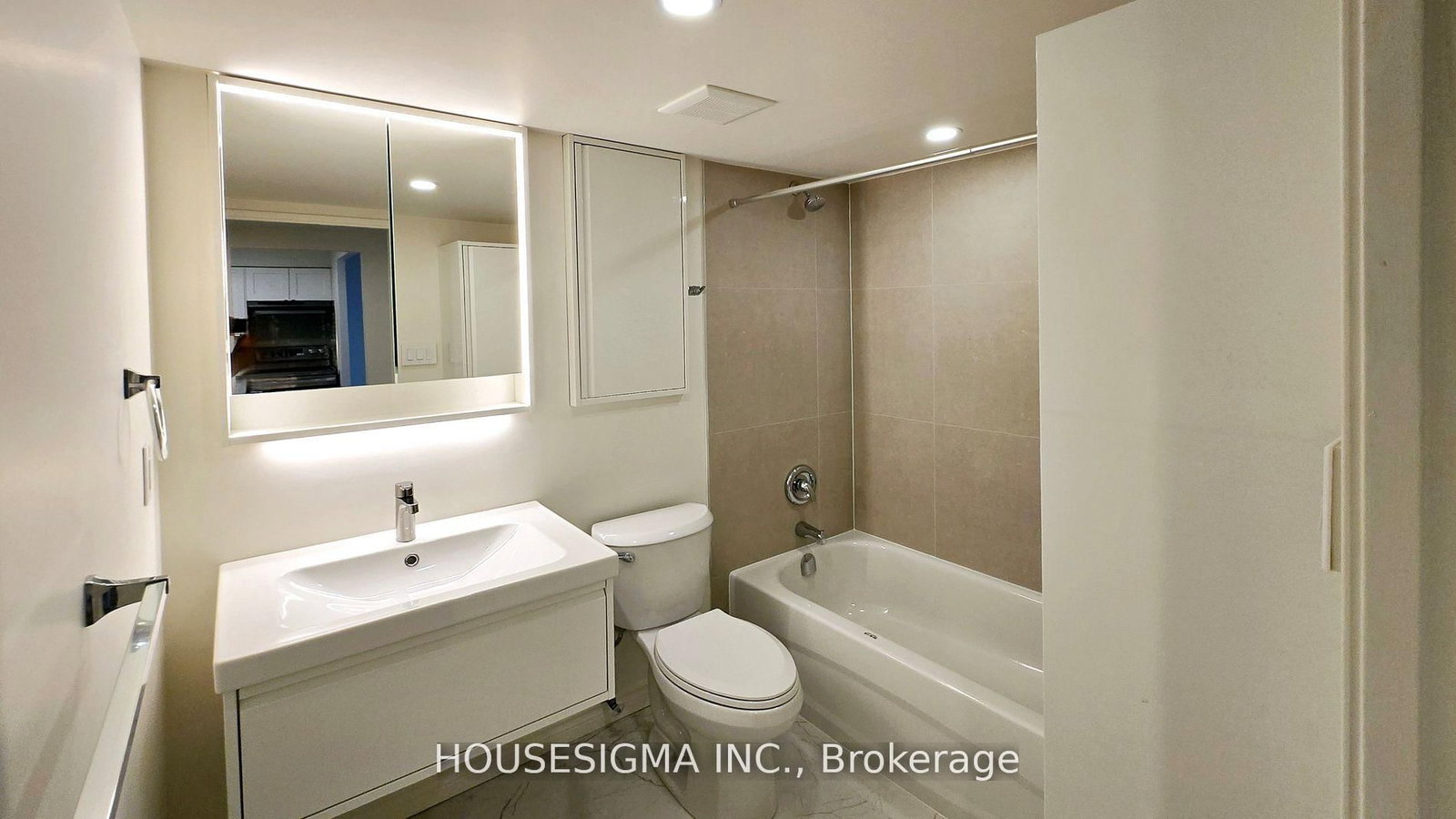 15 Sewells Road, Unit 205 - Photo 5