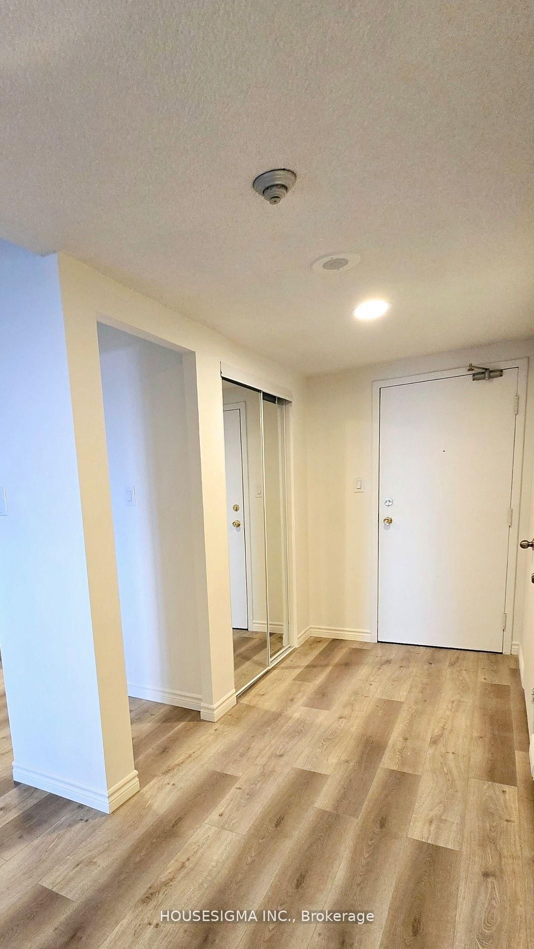 15 Sewells Road, Unit 205 - Photo 8