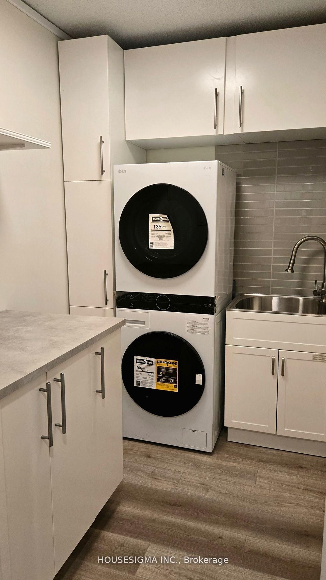 15 Sewells Road, Unit 205 - Photo 9