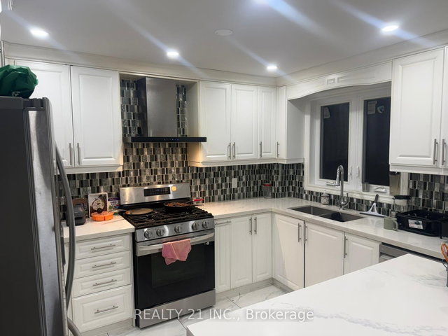 120 Queensbury Avenue