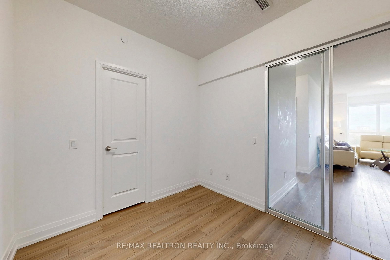 3121 Sheppard Avenue, Unit #710 - Photo 23