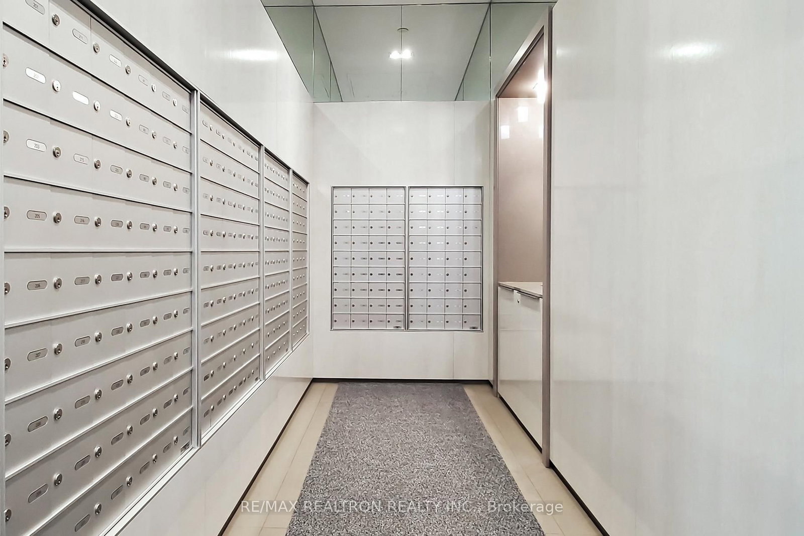 3121 Sheppard Avenue, Unit #710 - Photo 36