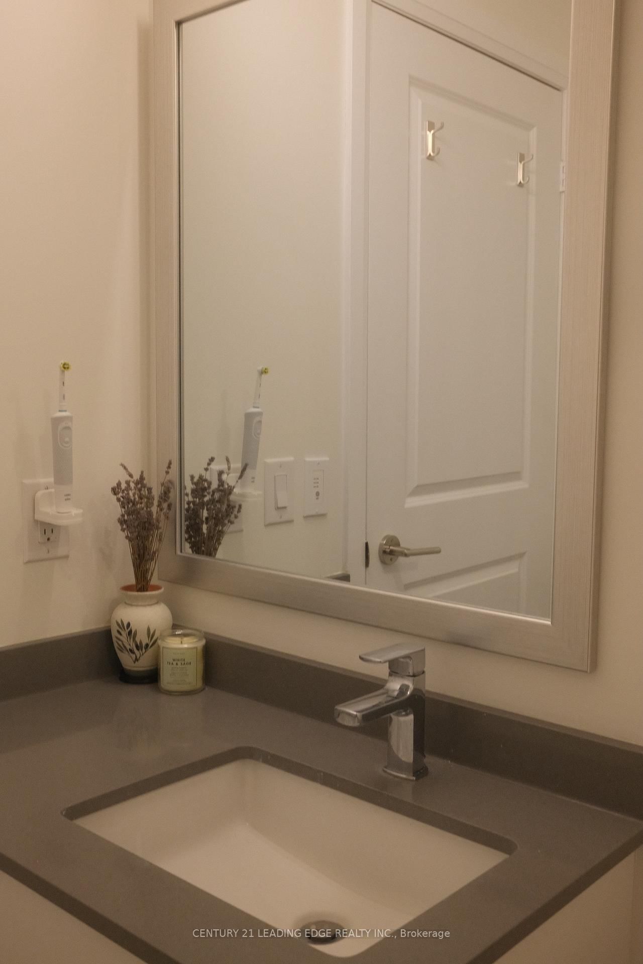 3270 Sheppard Avenue E, Unit 2128 - Photo 8