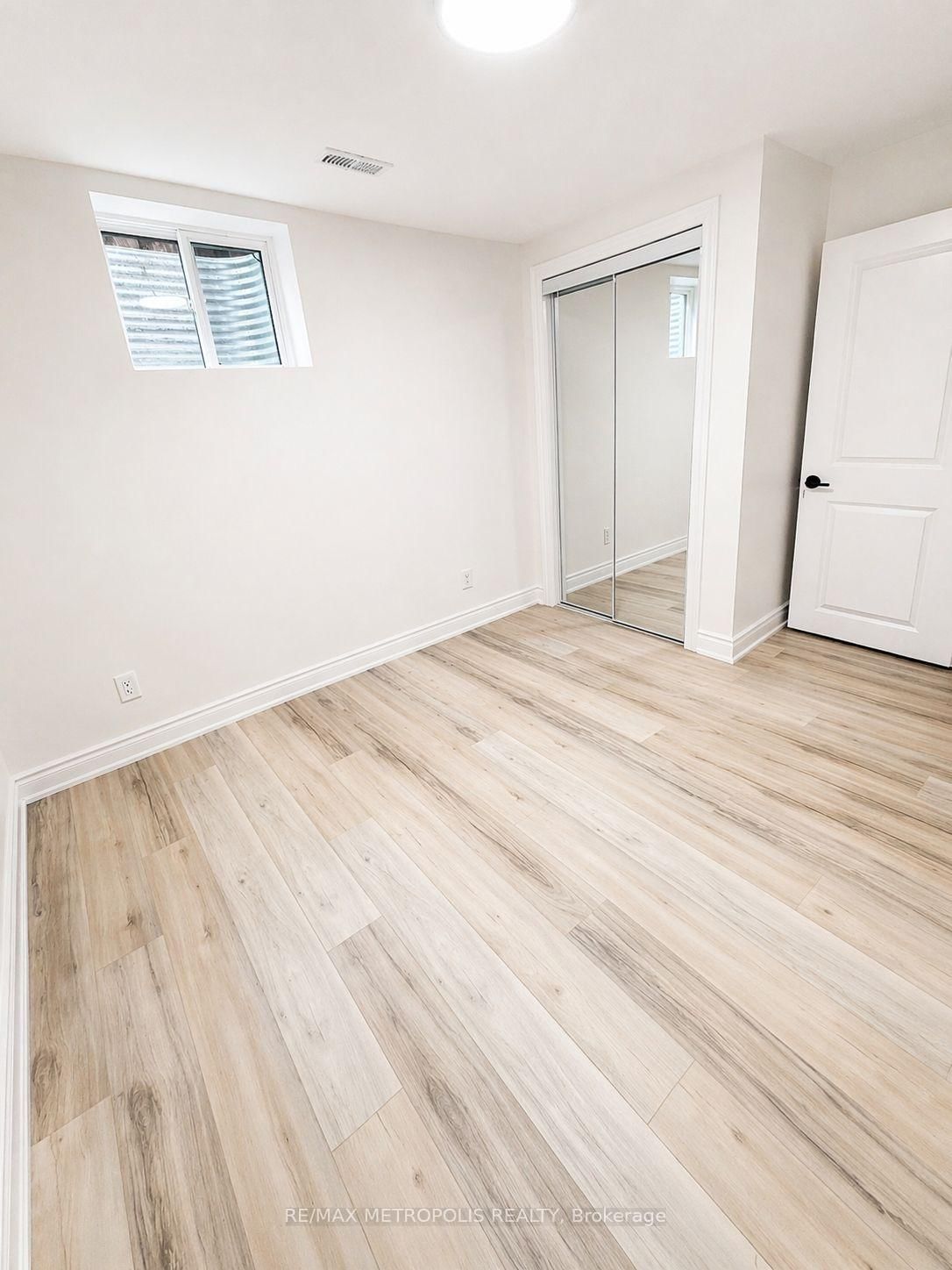 754 Eyer Drive, Unit Bsmt - Photo 15