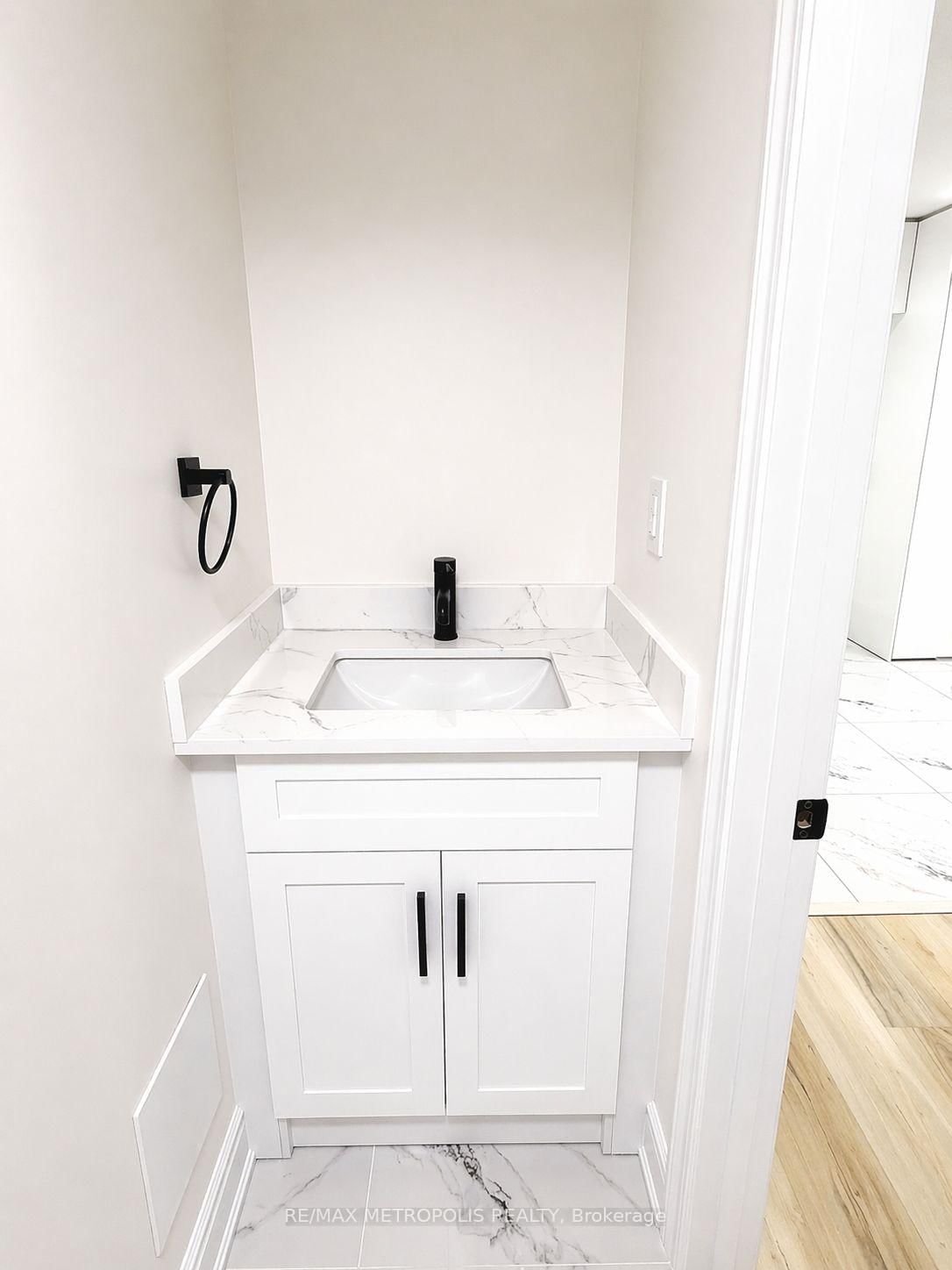 754 Eyer Drive, Unit Bsmt - Photo 18