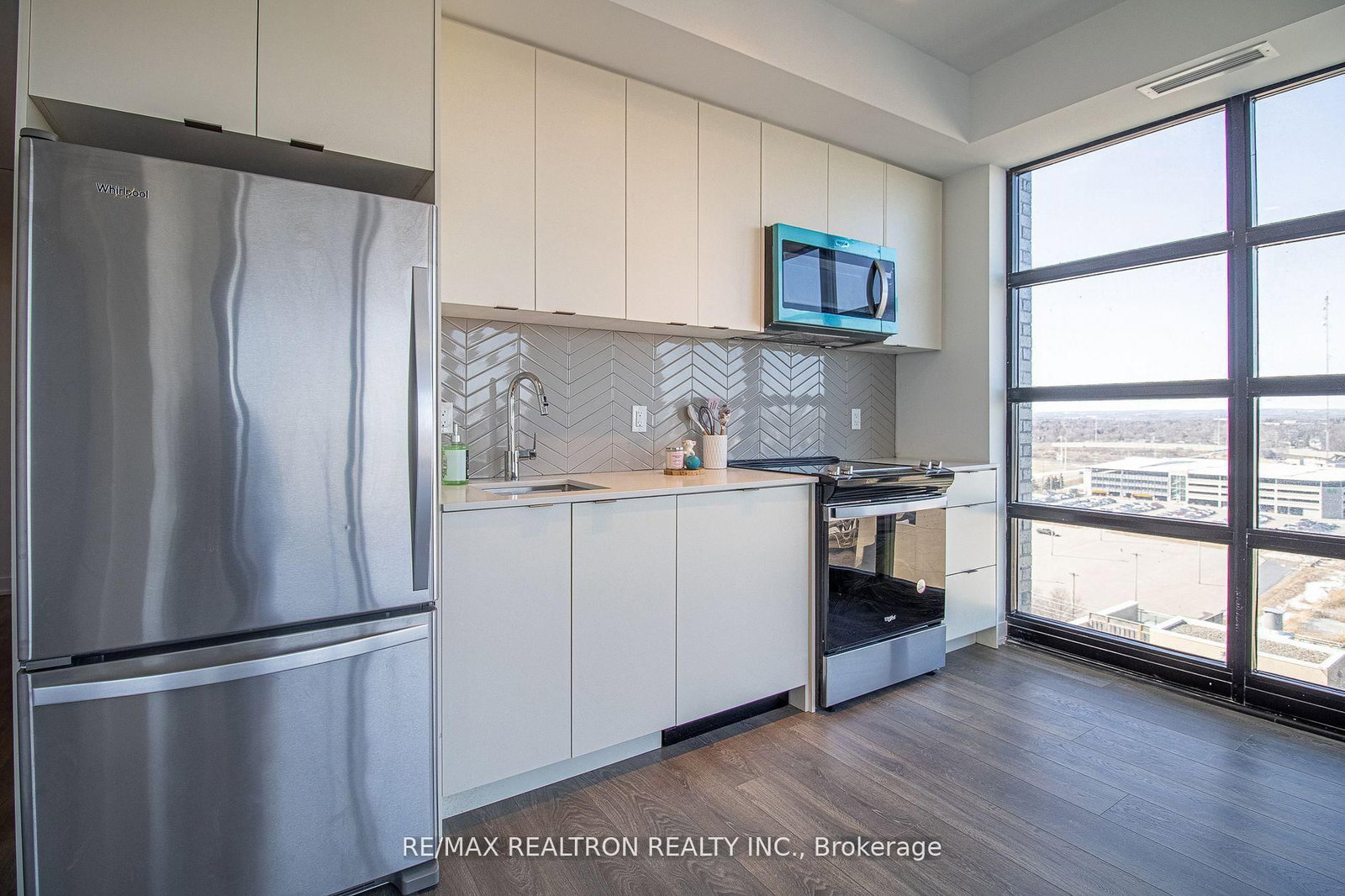 1606 Charles Street, Unit 1402 - Photo 11