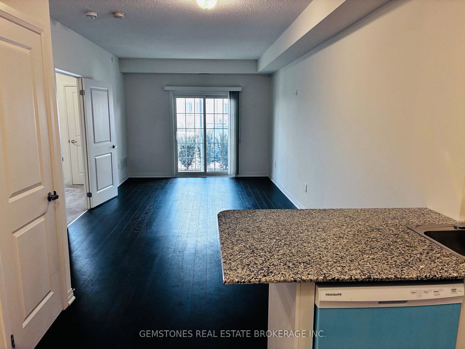 70 Shipway Avenue, Unit 102 - Photo 11