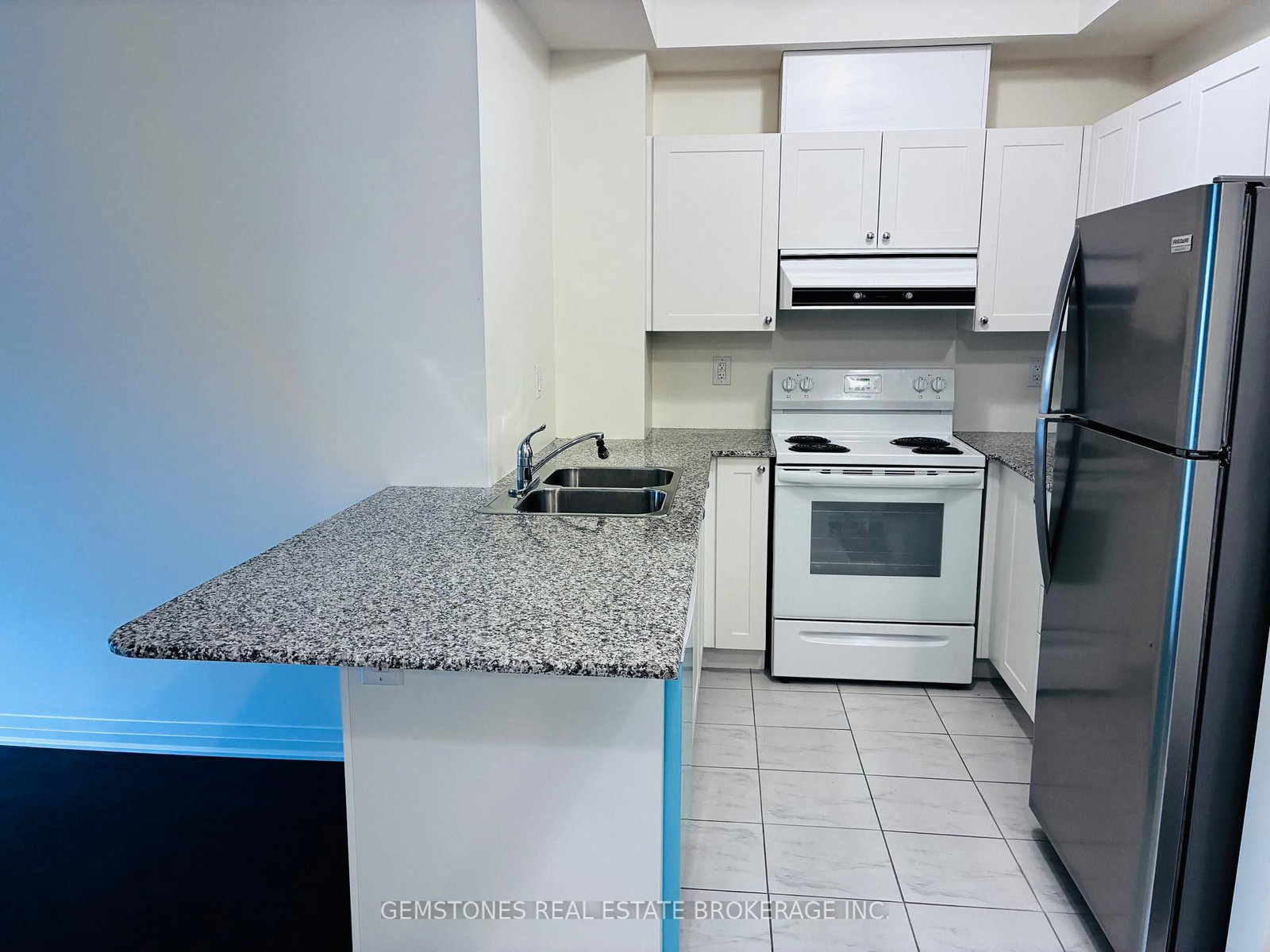 70 Shipway Avenue, Unit 102 - Photo 12