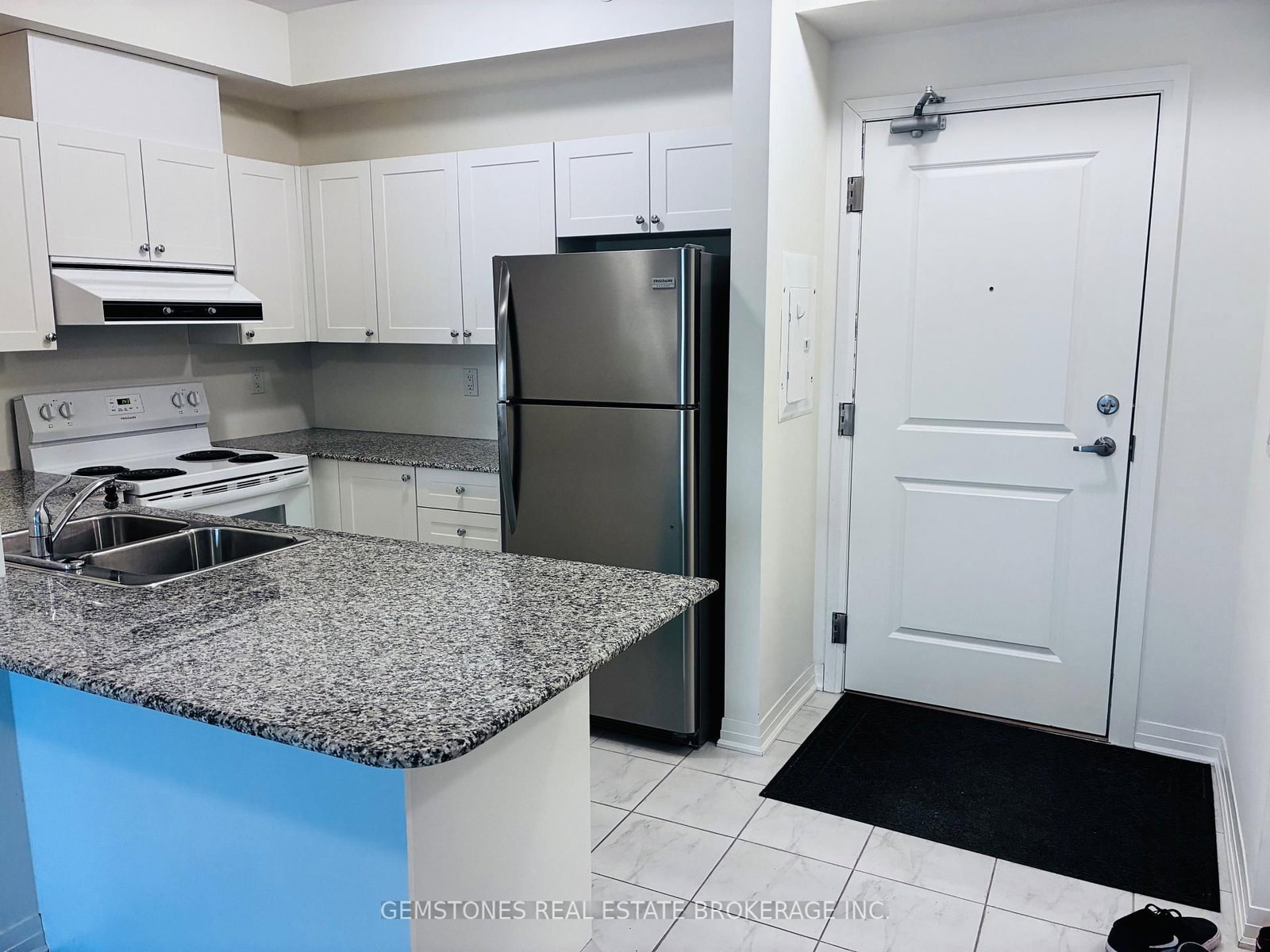 70 Shipway Avenue, Unit 102 - Photo 13