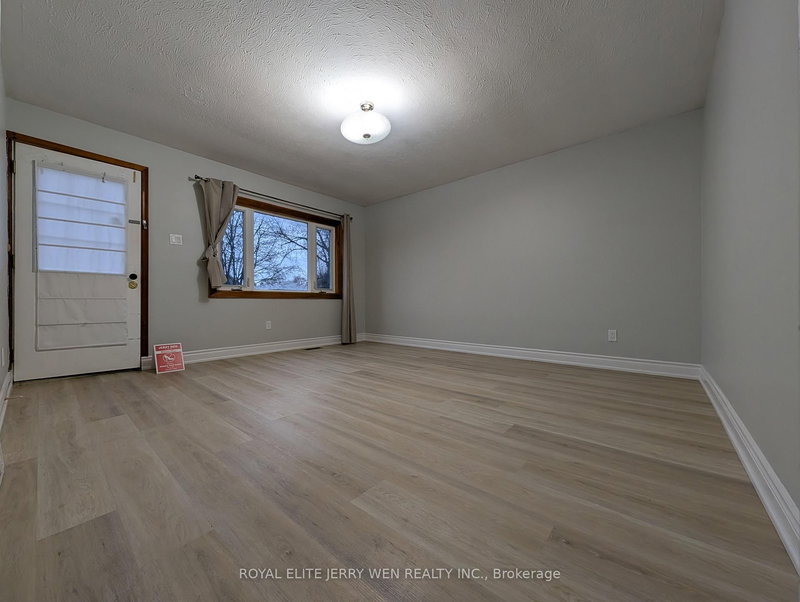 Unit 2 - 459 Wilson Rd N, Oshawa, L1G 6E8 | Image 2