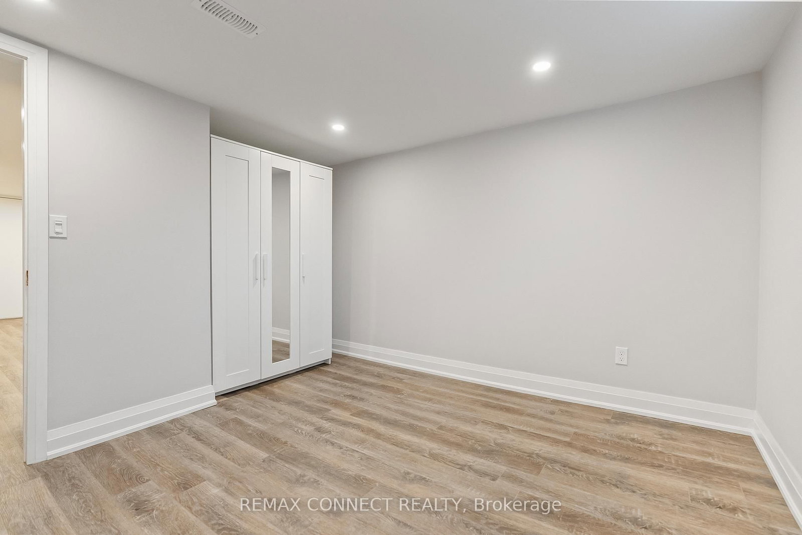 124 Burcher Road - Photo 12