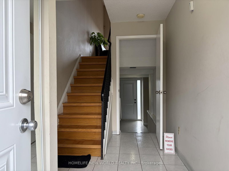 35 - 1121 Sandhurst Circ, Toronto, M1V 1V4 | Image 3