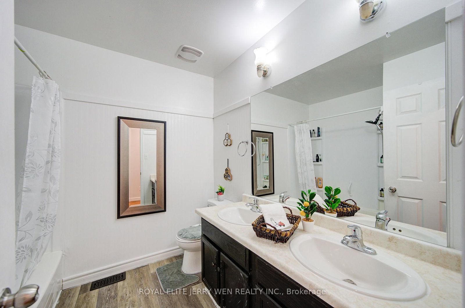 1402 Wilson Road N - Photo 15