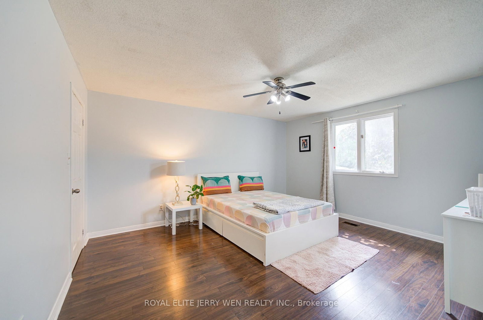 1402 Wilson Road N - Photo 17