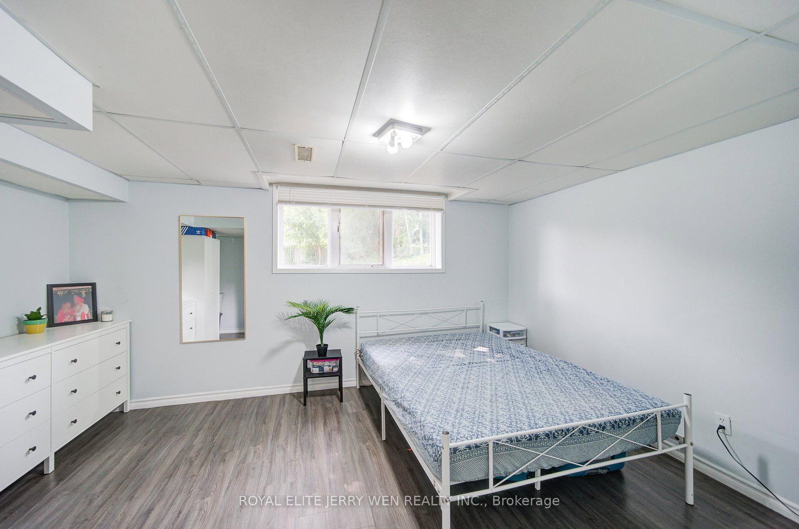 1402 Wilson Road N - Photo 31