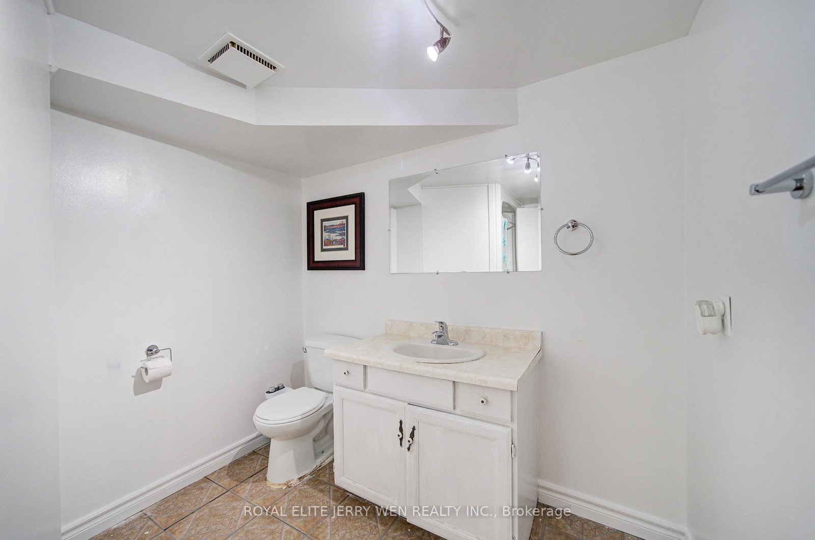 1402 Wilson Road N - Photo 33