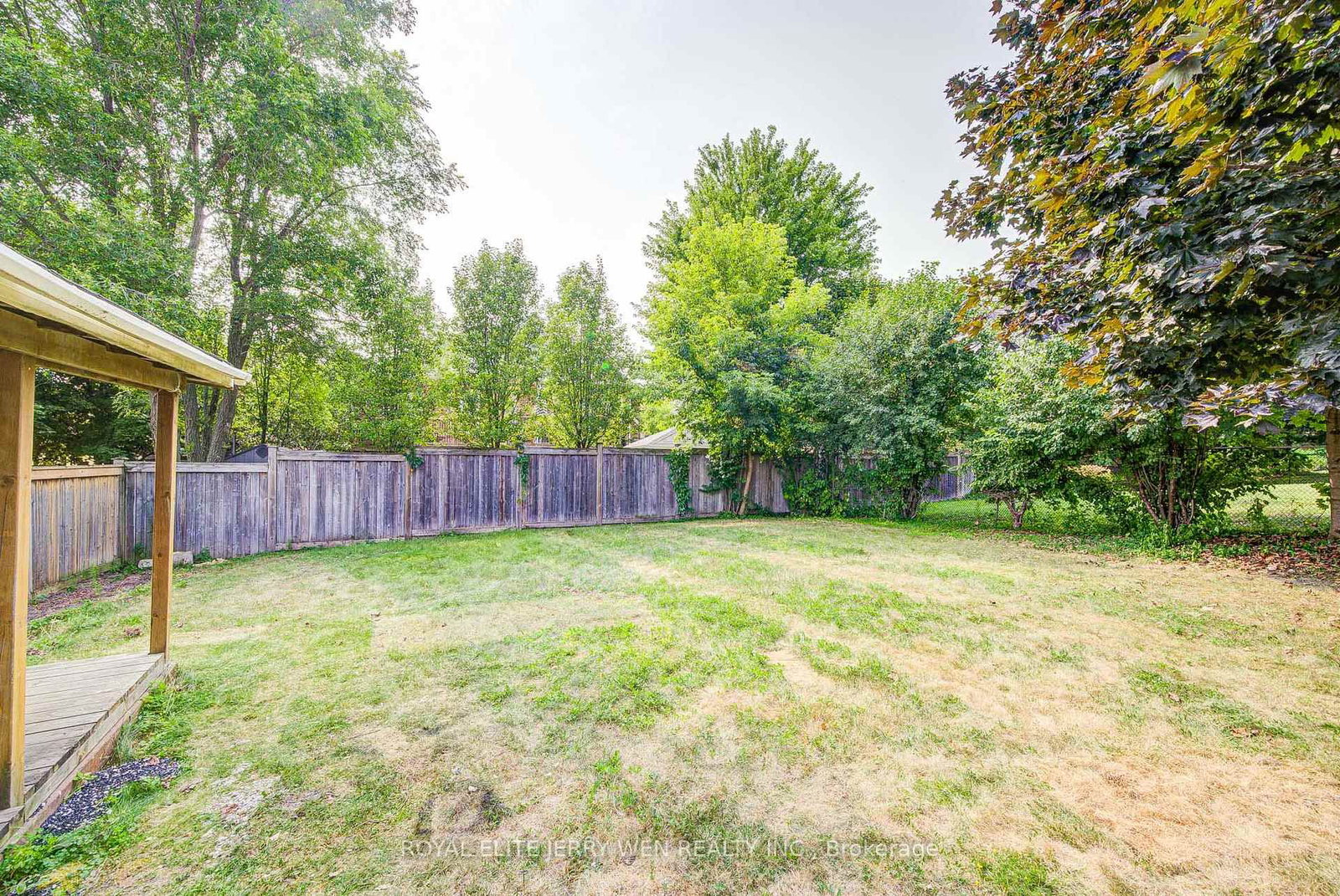 1402 Wilson Road N - Photo 35