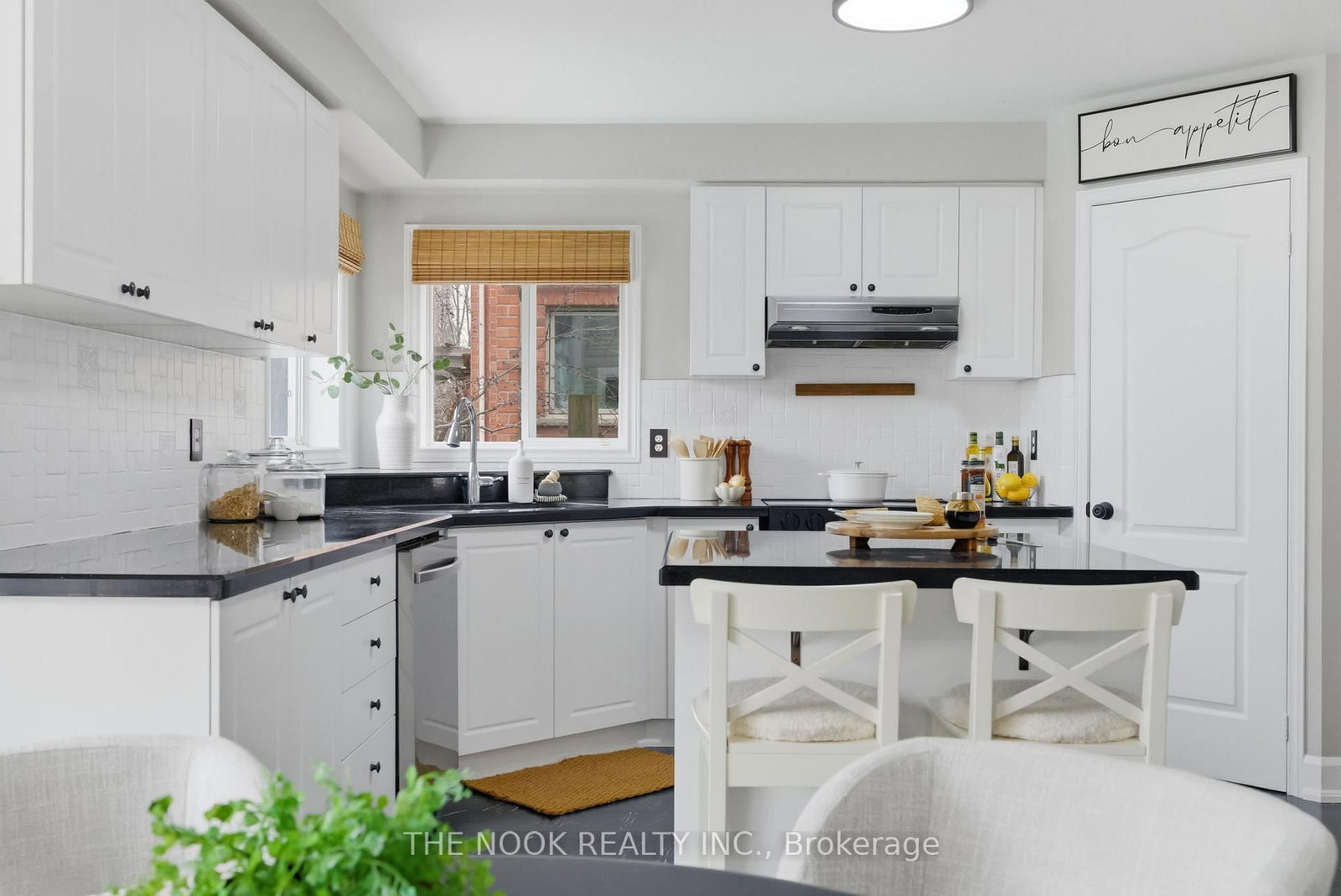 22 Selkirk Drive - Photo 14